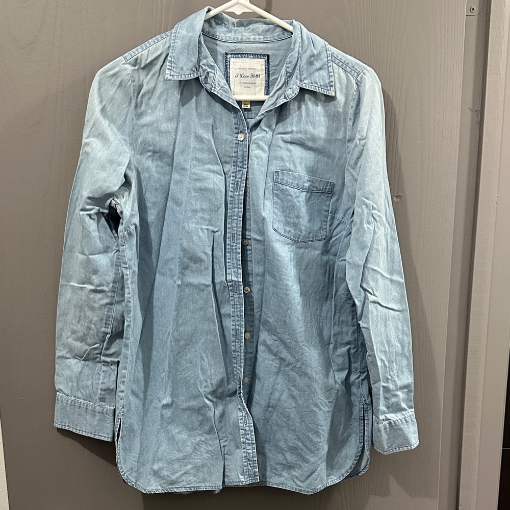 Light Wash Jean Shirt Jacket